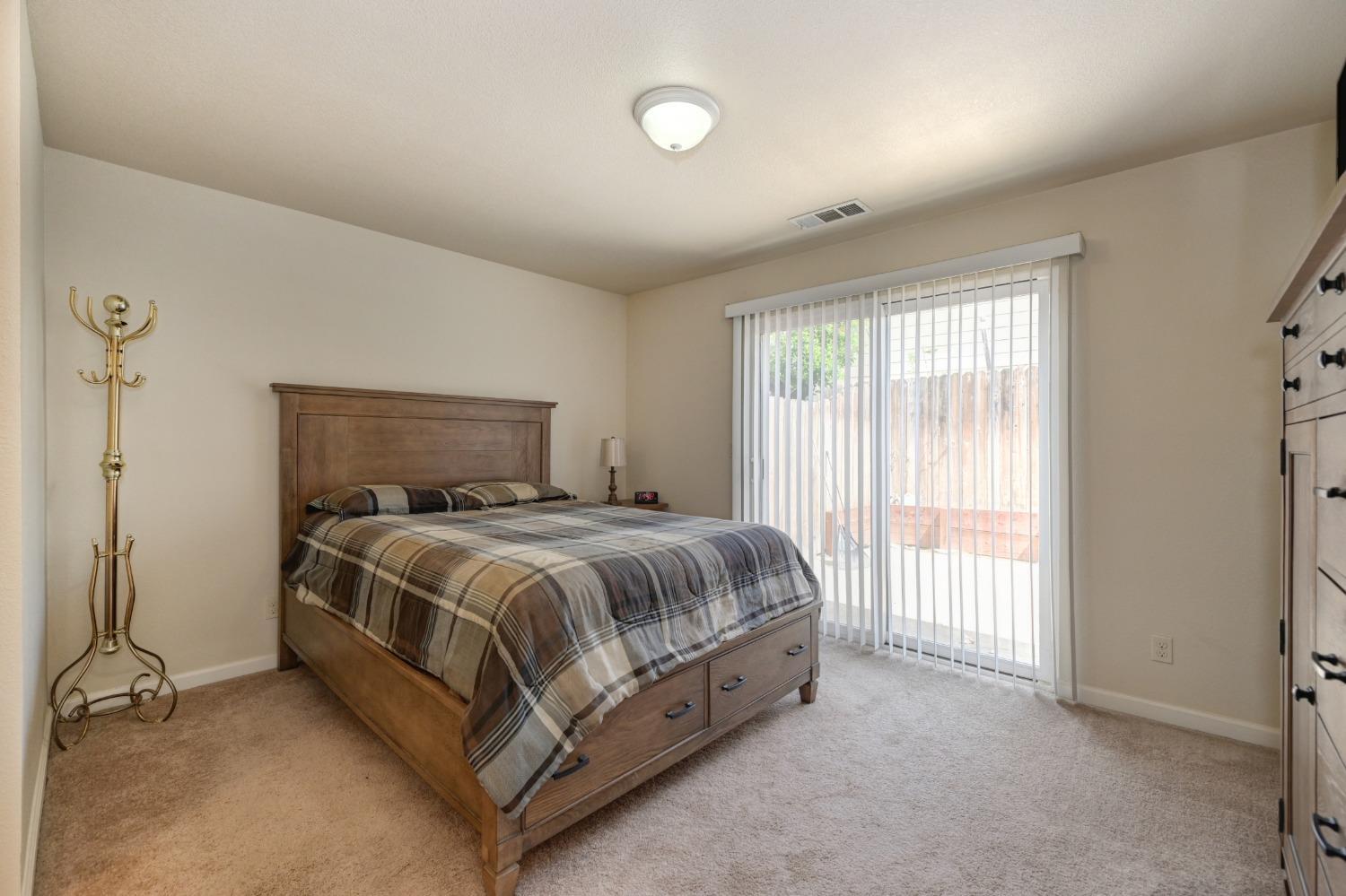 Building Photo - 4803 Lewis Carroll Way