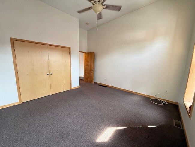 Building Photo - Spacious Newly Remodeled 2-Bedroom Upper Apartment in the Village of Grass Lake