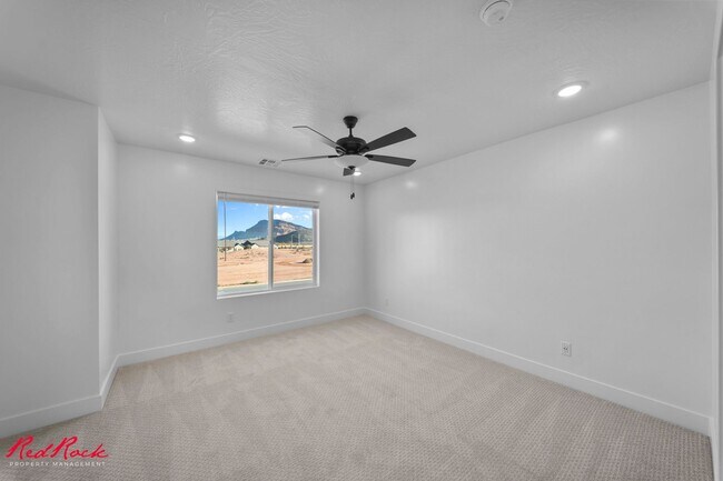 Building Photo - Newly Built 4 Bedroom Townhome!