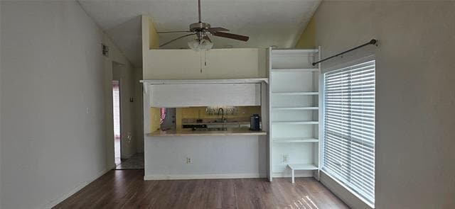 Building Photo - 822 Colchester Dr