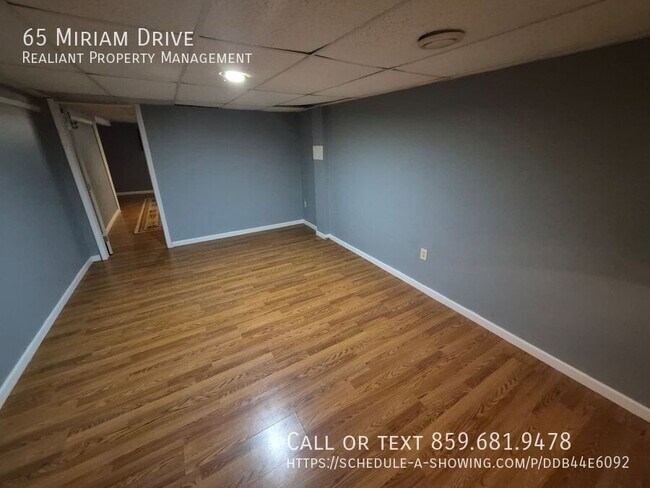 Building Photo - 65 Miriam Dr