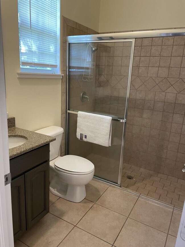 Building Photo - 14911 Equestrian Way
