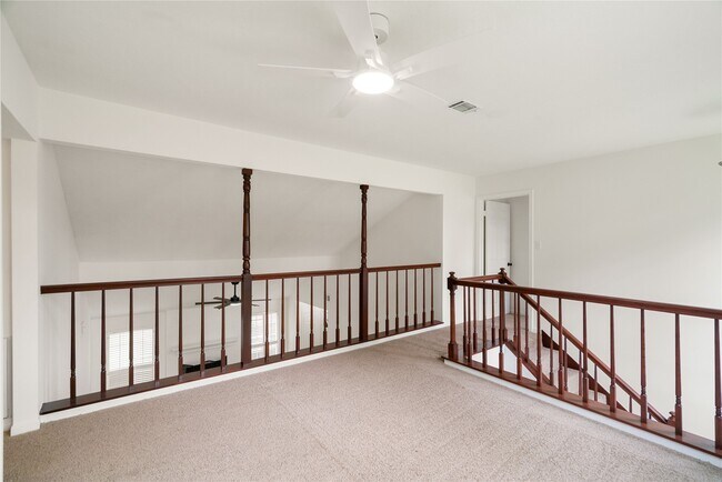 Building Photo - 915 S Diamondhead Blvd