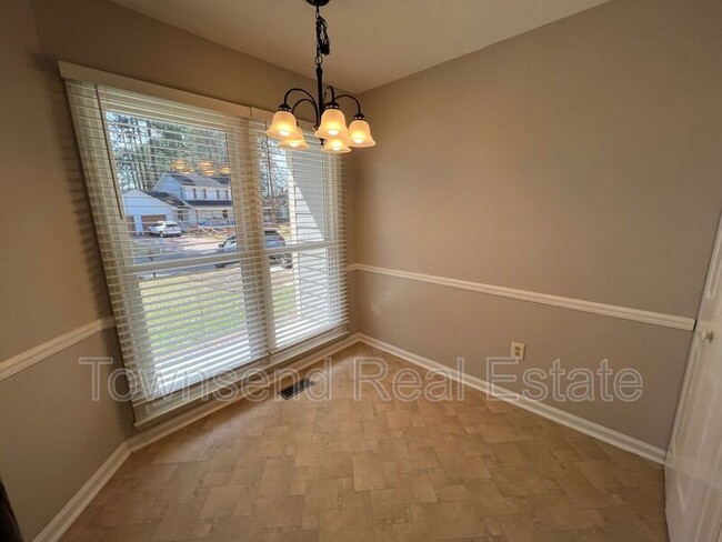 Building Photo - 5606 Bimini Pl