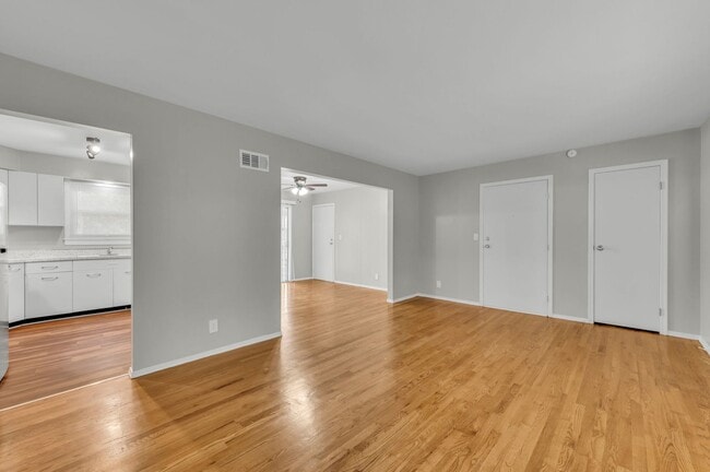 Floorplan - RIVIERA COURT