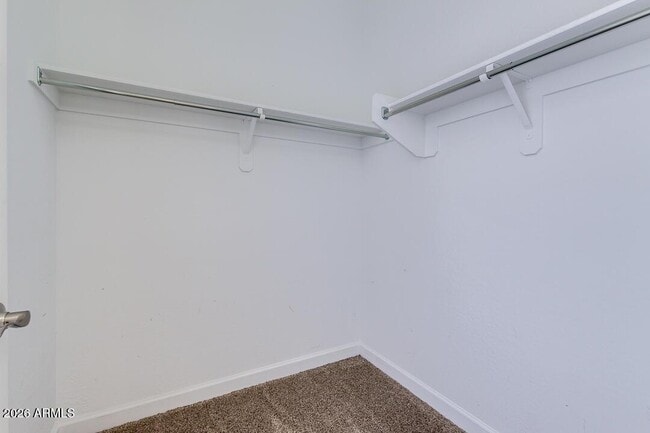 Building Photo - 1367 S Country Club Dr