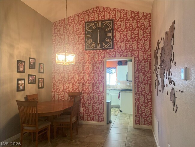 Building Photo - 2924 Crown Ridge Dr