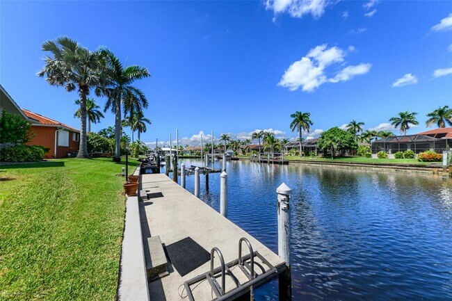 Building Photo - 566 Port Bendres Dr