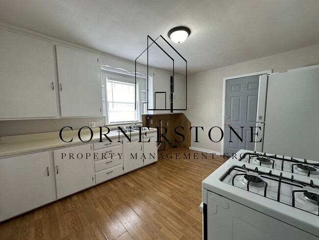 Building Photo - 207 K St