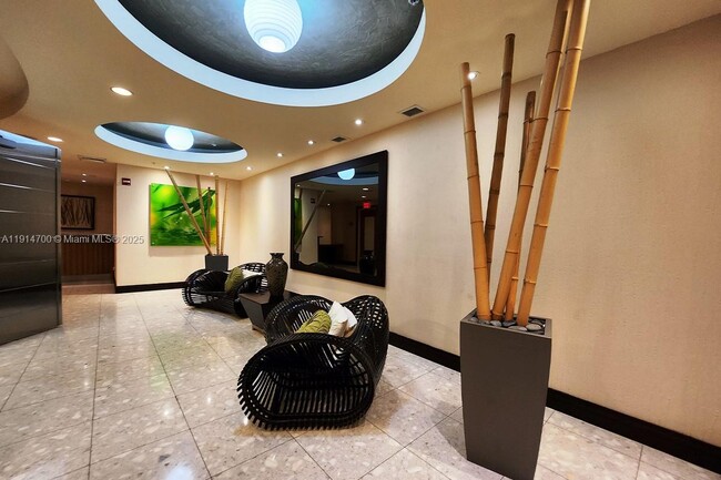 Building Photo - 253 NE 2nd St