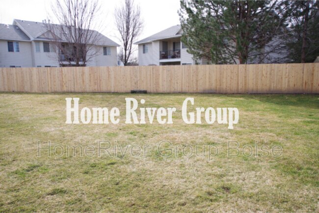 Building Photo - 5949 W Ellens Ferry Ct