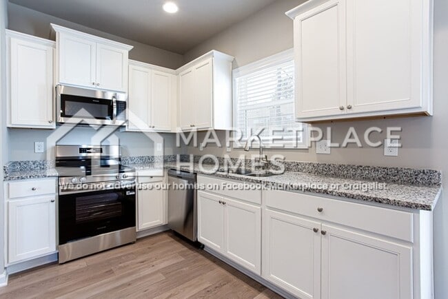 Building Photo - 234 W L Miller Dr