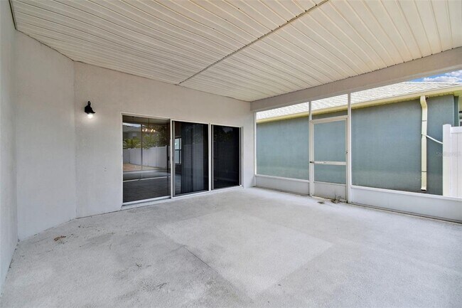 Building Photo - 20168 Bay Cedar Ave