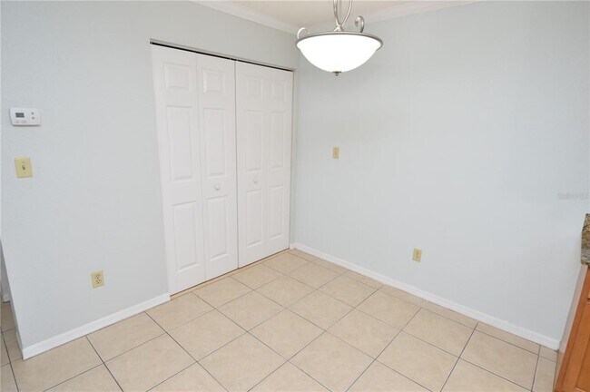 Building Photo - 10265 Gandy Blvd N