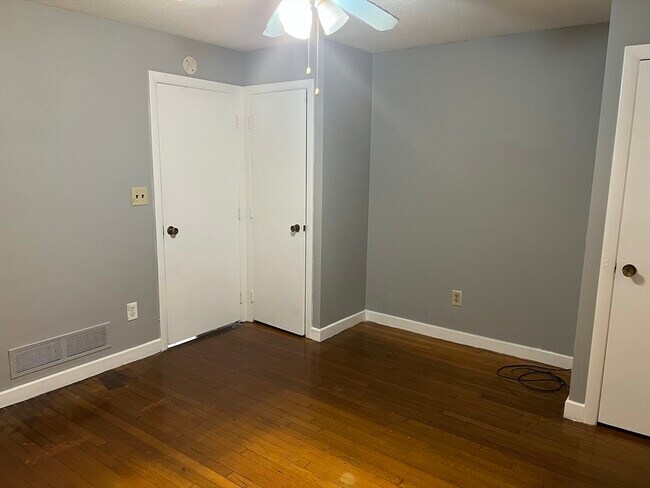 Building Photo - 55-57 Union St