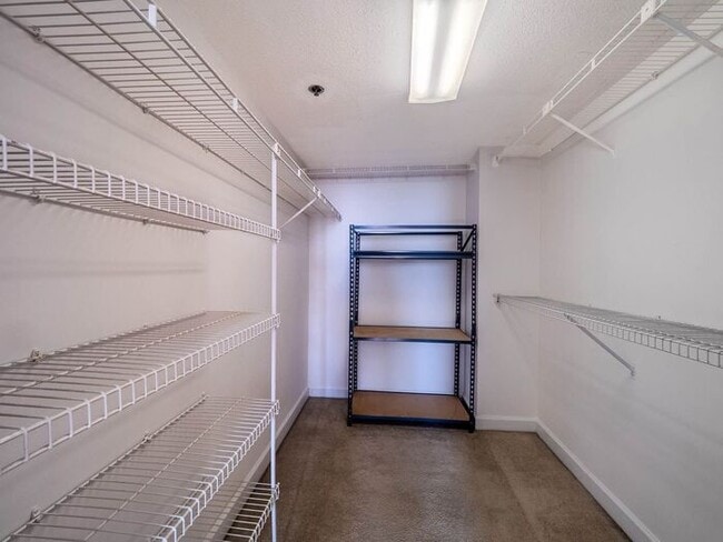 Building Photo - 2870 Pharr Ct S Northwest