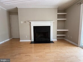 Building Photo - 1540 Lincoln Way