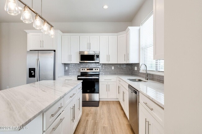 Building Photo - 124 Canvasback Dr
