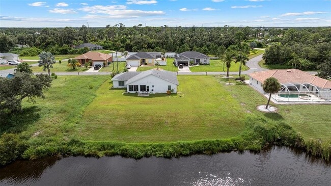 Building Photo - 6460 Blueberry Dr