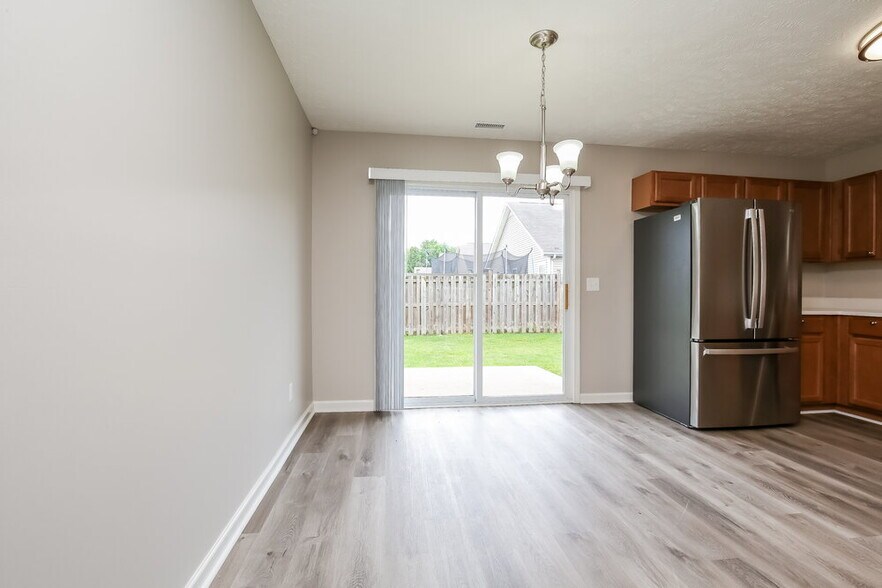 Building Photo - 352 Stewart Springs Dr