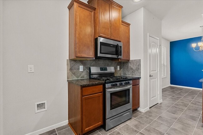 Building Photo - 4114 W Bayou Maison Cir