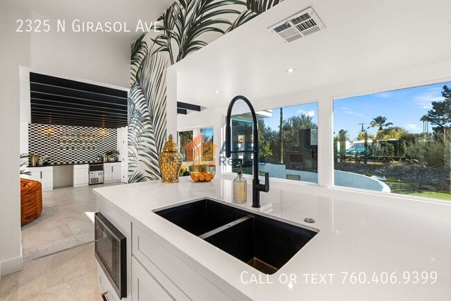 Building Photo - 2325 N Girasol Ave