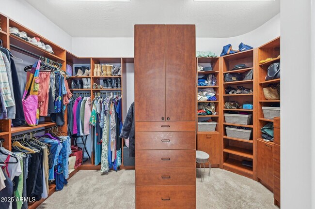 Building Photo - 351 N Cloverfield Cir