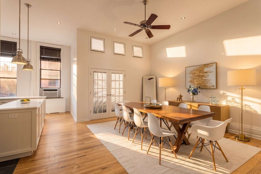 Building Photo - 508 Broadway-SI ID1035011P