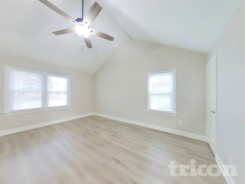 Building Photo - 2501 Haybrook Ln