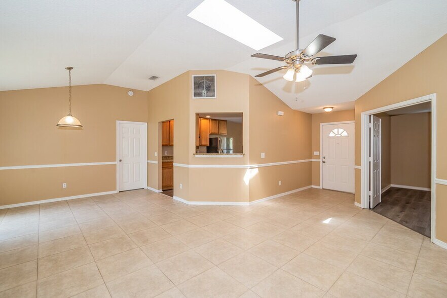 Building Photo - 8536 Iron Mill Ct
