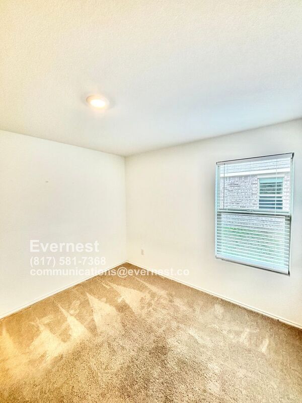 Building Photo - 1517 Vattier St