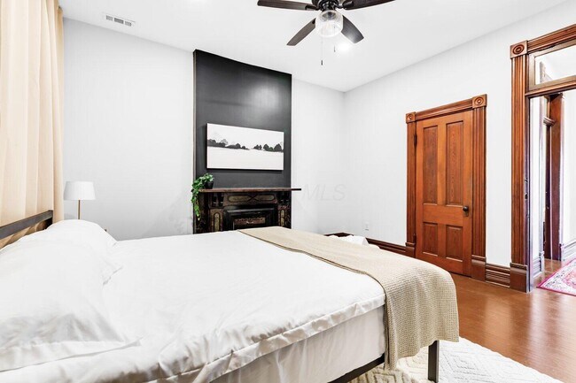 Building Photo - 1187 S High St