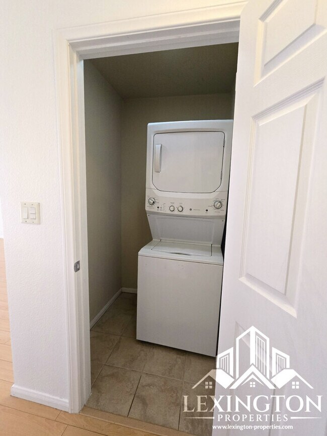 Building Photo - Fantastic, 2bd/1ba, Condo Home available in The Villaggio community, near Madison Ave. and Americ...