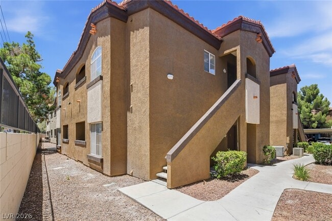 Building Photo - 9000 S Las Vegas Blvd