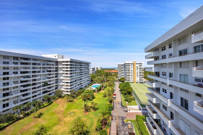Building Photo - 177 Ocean Ln Dr