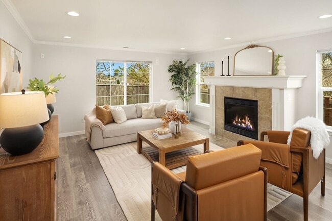 Building Photo - Stunning Redmond Ridge 4 bedroom
