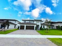 Building Photo - 4439 SW 123rd Ln