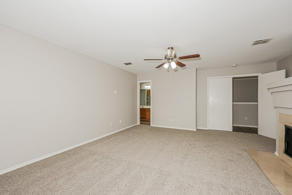 Building Photo - 3149 Pine Valley Dr