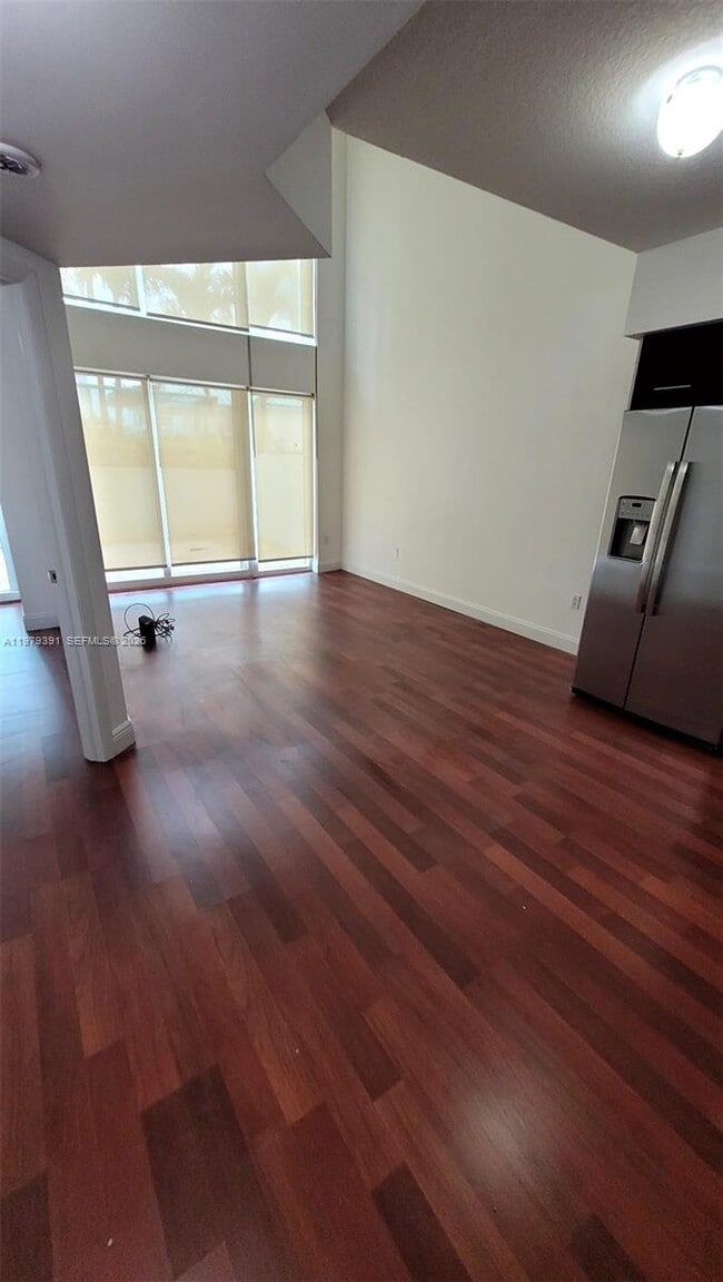 Building Photo - 41 SE 5th St