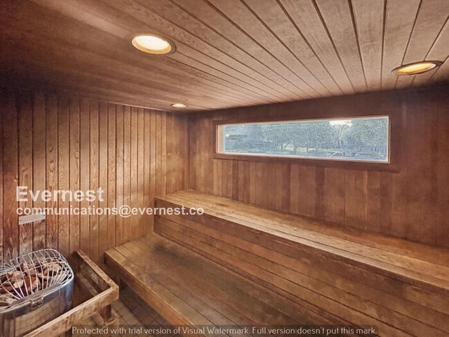 Building Photo - 255 S Rengstorff Ave