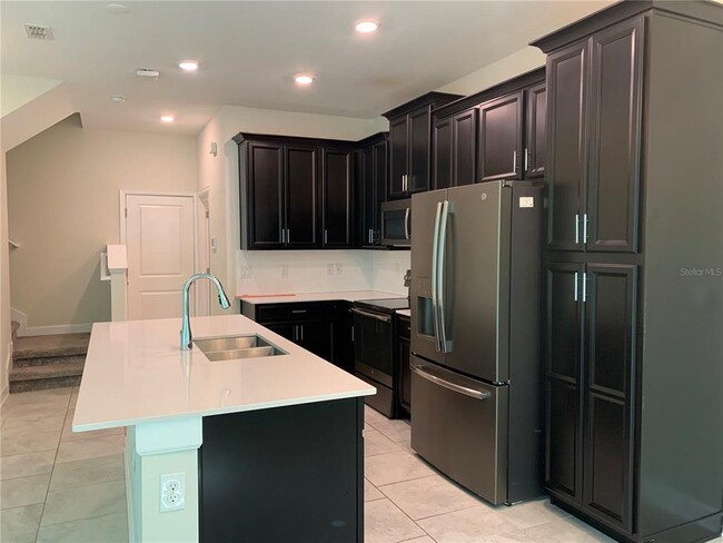 Building Photo - 1353 Shinnecock Hills Dr