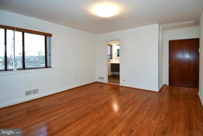 Building Photo - 4111 Saul Rd