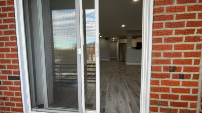 Building Photo - 9144 Ellie Dr