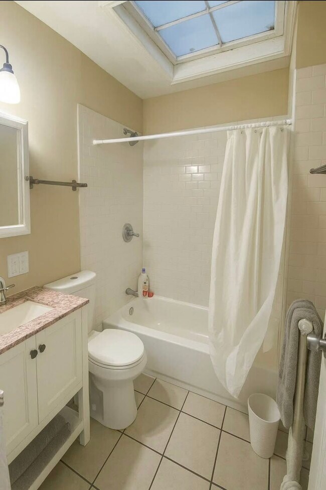 Building Photo - 2626 11th St NW