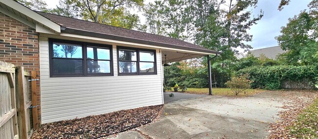 Building Photo - 117 Partridge Berry Rd