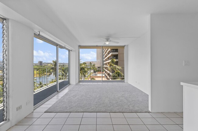 Building Photo - Waikiki 1BR/1BA with Ala Wai Canal & Mountain Views — Wraparound Lanai, Utilities Included