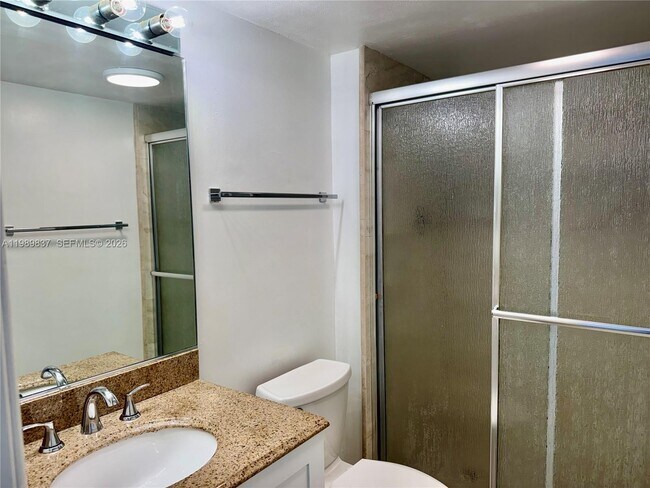 Building Photo - 20515 E Country Club Dr