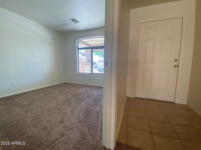 Building Photo - 12360 W Heatherbrae Dr