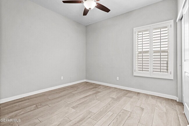 Building Photo - 7348 Mule Team Dr