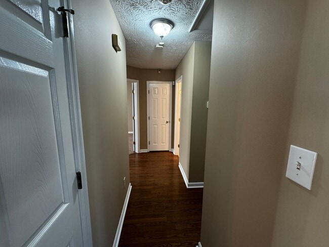 Building Photo - Cozy 3 Bedroom 2 Bath Home in Raeford.
